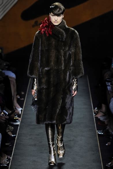 fendi collezione donna autunno inverno 2014-2015|Sfilate Fendi .